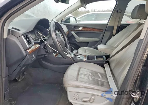2018 Audi Q5 Premium z USA, uszkodzony, nr VIN WA1ANAFY2J2119595